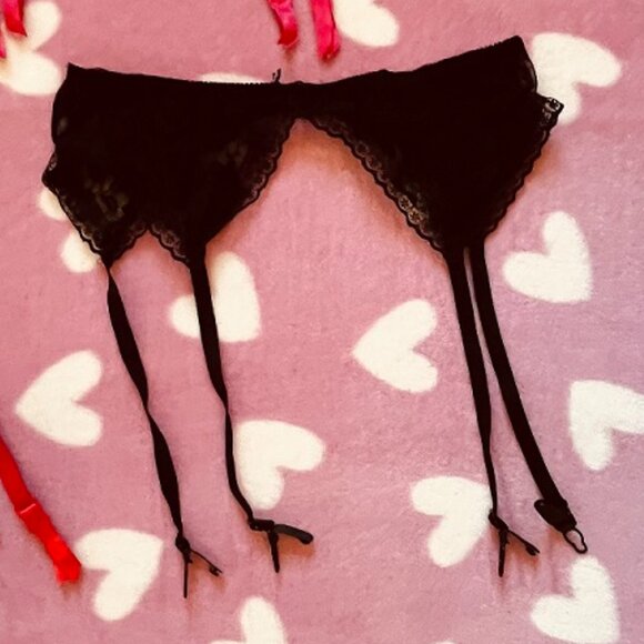 set of 4 Victoria's Secret lace garter belts size XS - Picture 11 of 12